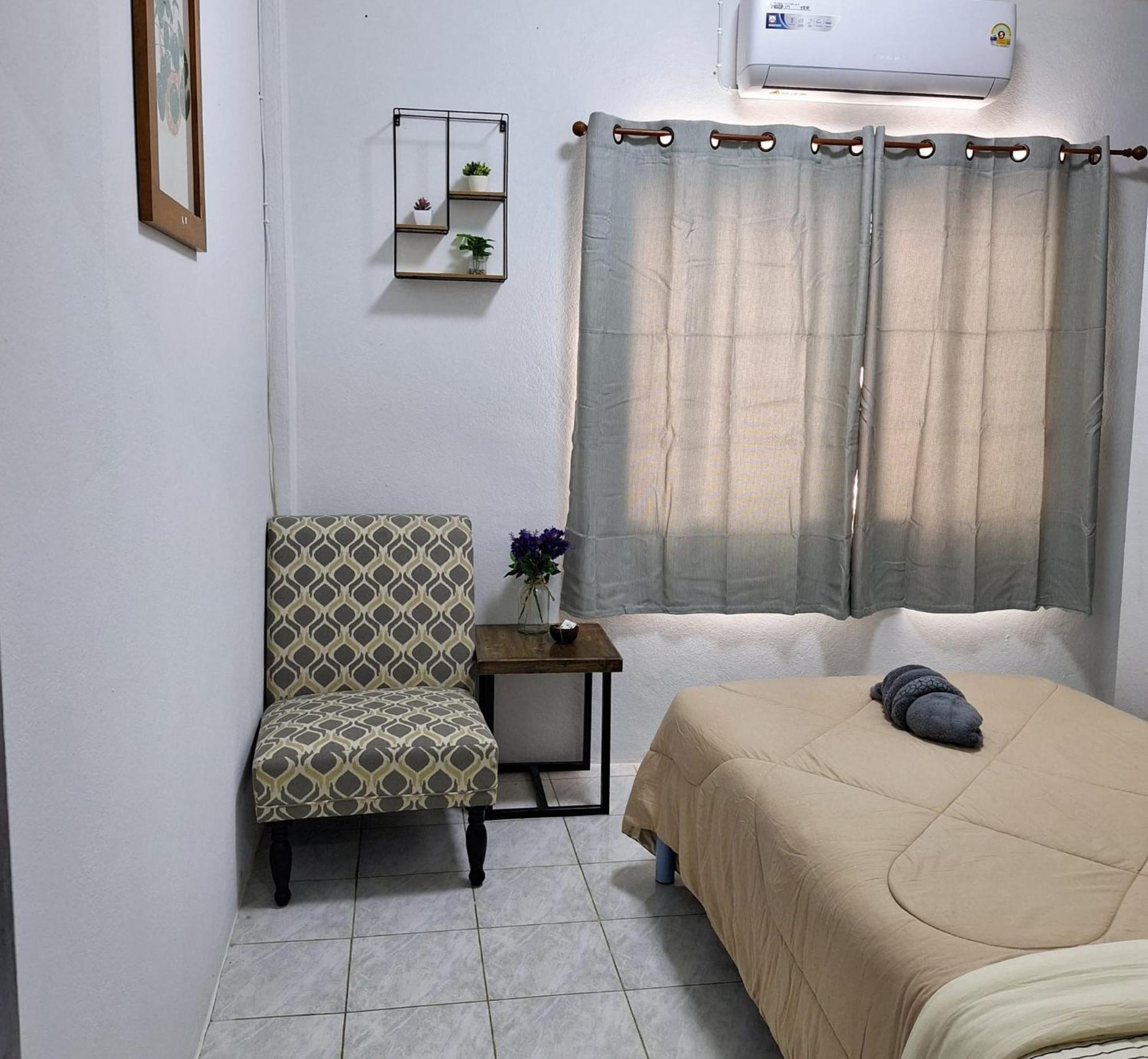 Jungle Cafe And Guesthouse Prachuap Khiri Khan Esterno foto